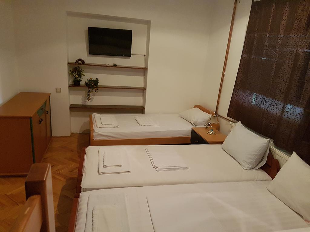 Lira Inn Ni エクステリア 写真