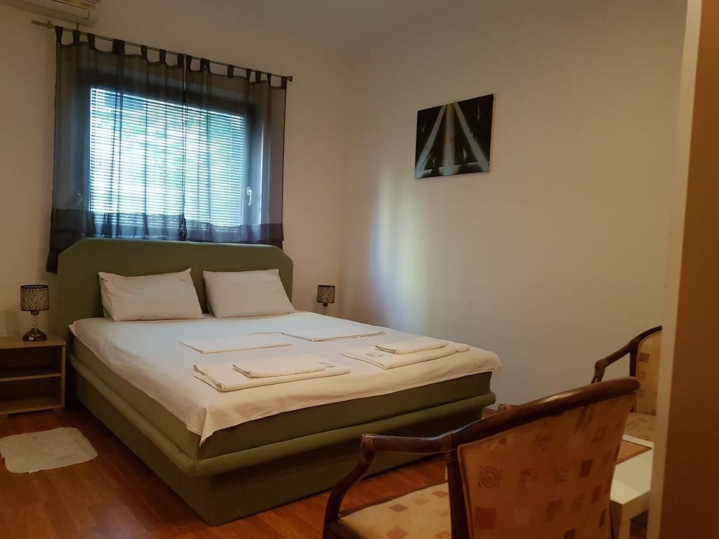 Lira Inn Ni エクステリア 写真