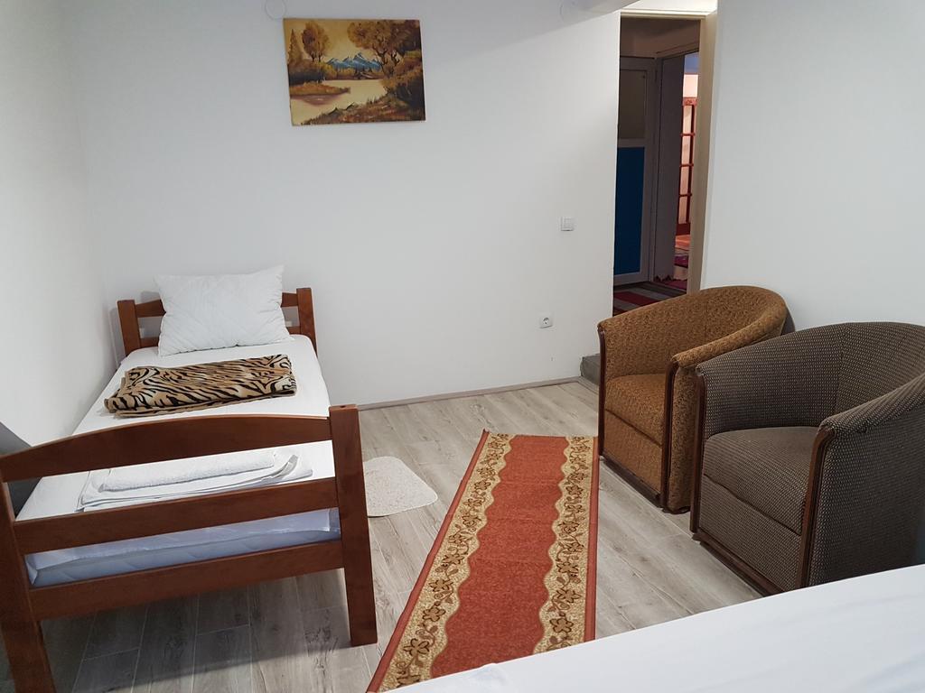 Lira Inn Ni エクステリア 写真