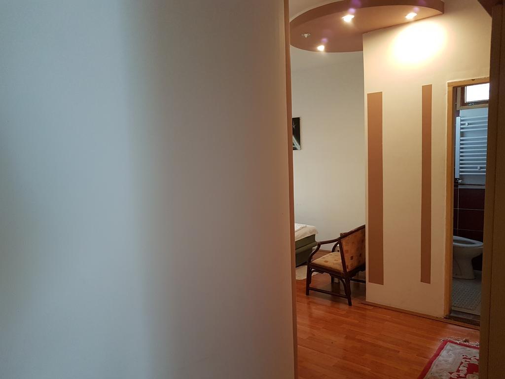 Lira Inn Ni エクステリア 写真