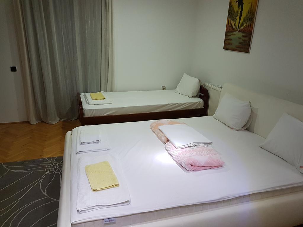 Lira Inn Ni エクステリア 写真