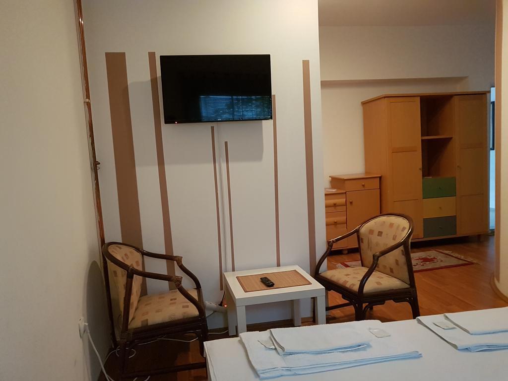 Lira Inn Ni エクステリア 写真