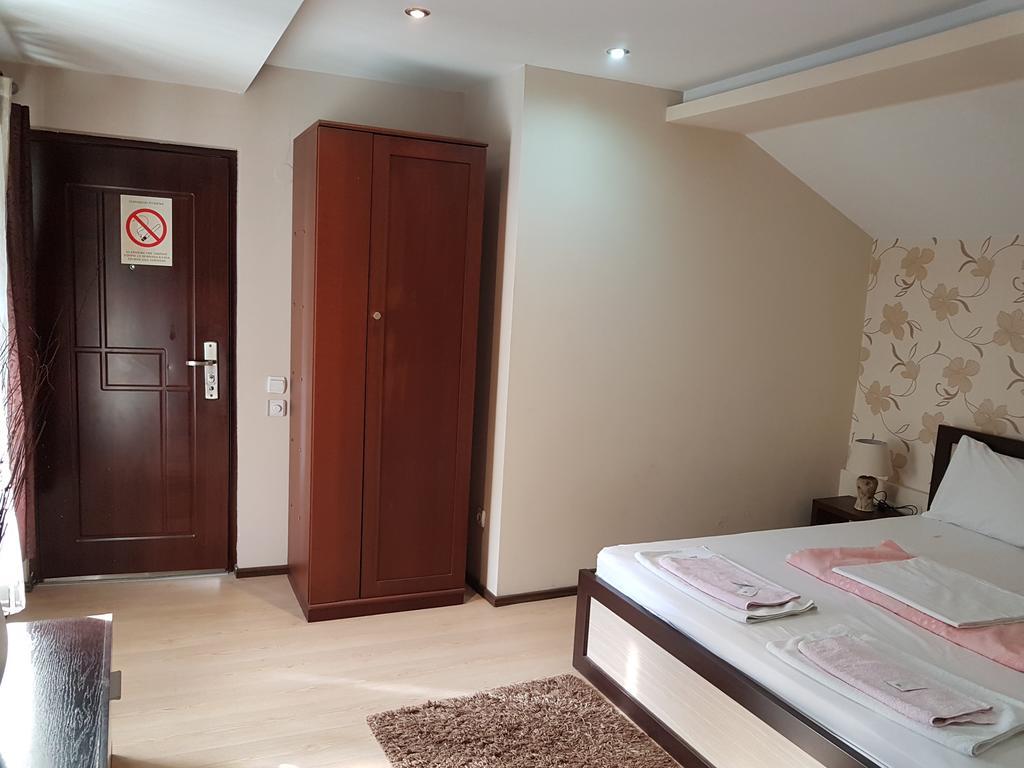 Lira Inn Ni エクステリア 写真