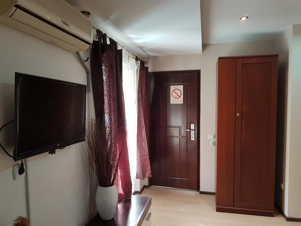 Lira Inn Ni エクステリア 写真