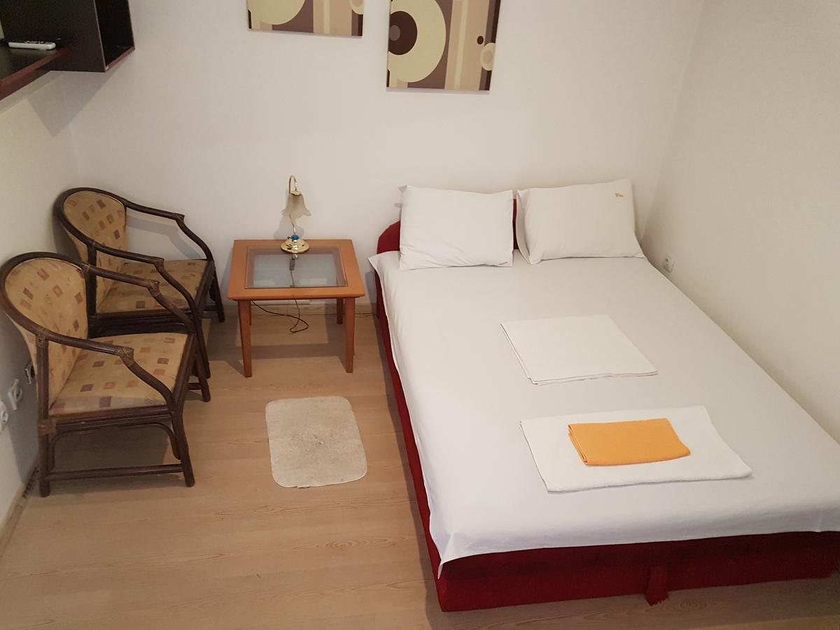 Lira Inn Ni エクステリア 写真